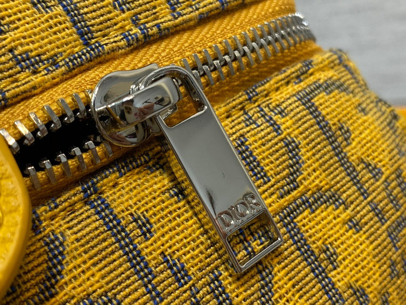 Styled lifestyle shot of chic polished women's handbag – women's premium purse