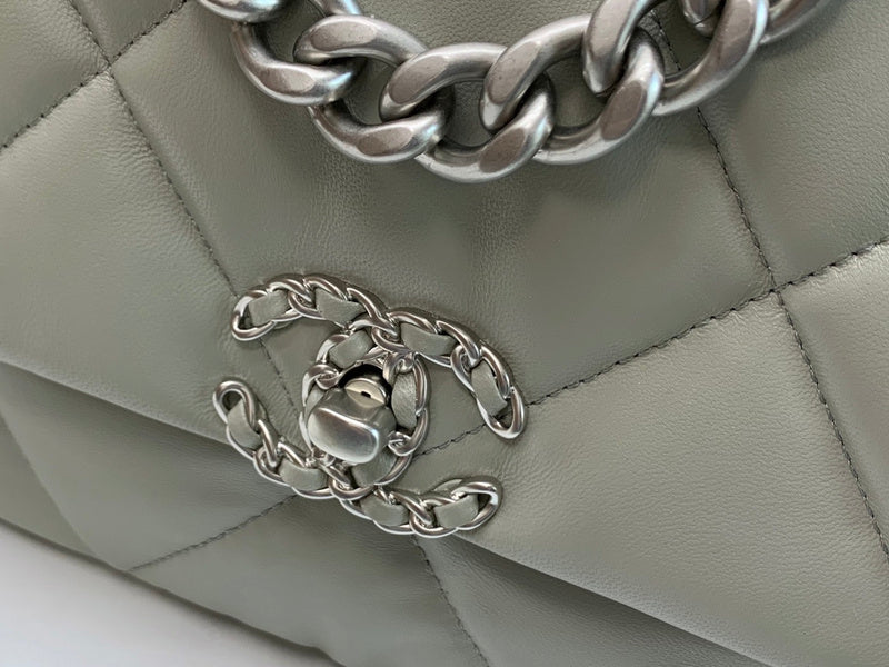 Zivas Charm Versatile Design Designer Handbag (Timeless Wardrobe Addition) – Angled View