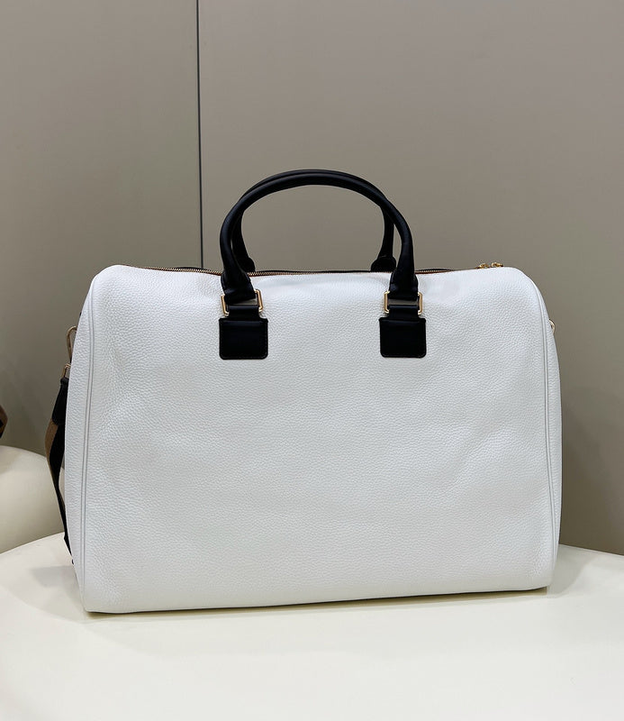 Ziva's Charm handbag – close-up view (48cm*23cm*32cm)