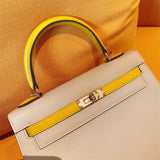  timeless shopper bag detail view showing craftsmanship 8