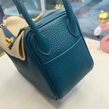 Elegant everyday bag carried on shoulder 10