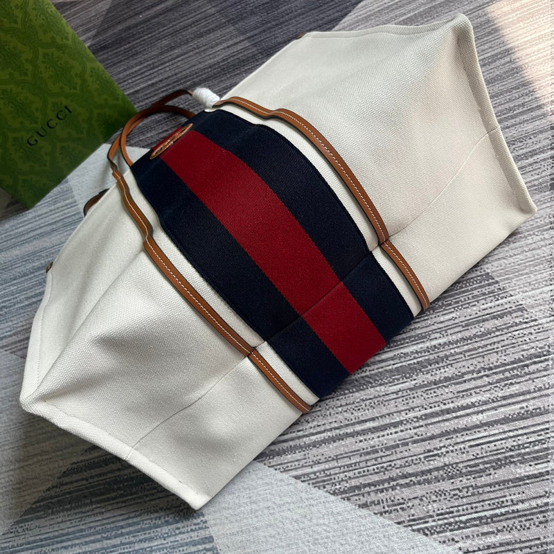 Side profile of classic signature women's handbag – women's designer-style accessory
