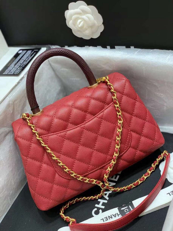  women's handbag, versatile design, view 3