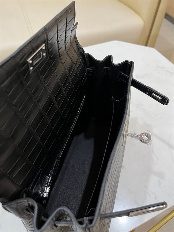Interior view of streamlined premium bag