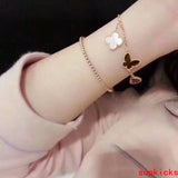 Front view of Van Cleef & Arpels unisex jewelry piece