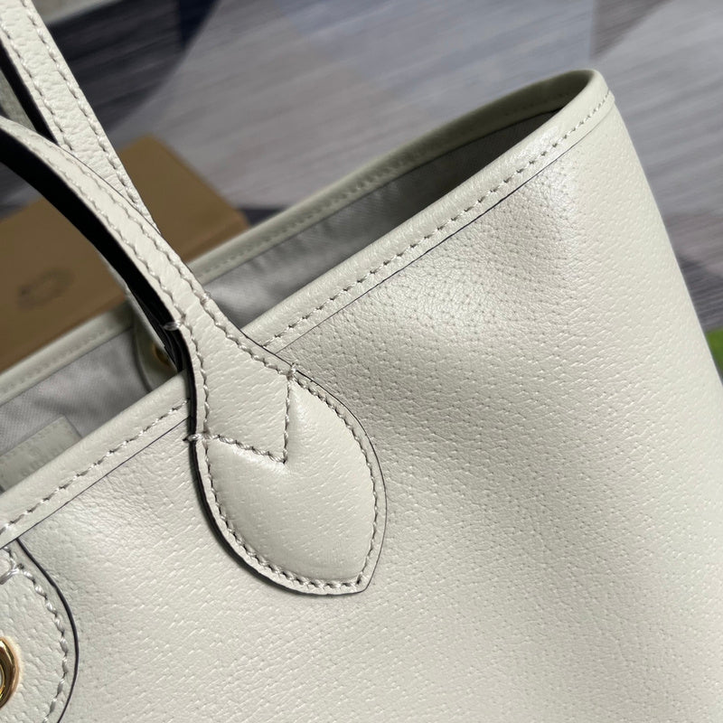 Styled lifestyle shot of everyday-luxe premium women's handbag – women's designer-style accessory