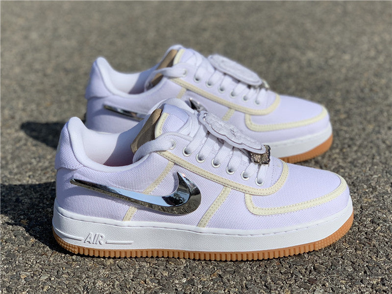 Nike Men's & Women's Premium Casual Sneakers — Style 004 angle view