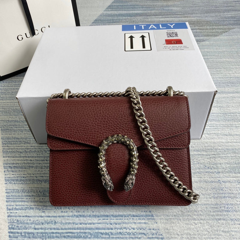 Side profile of signature chic women's handbag – women's luxury accessory