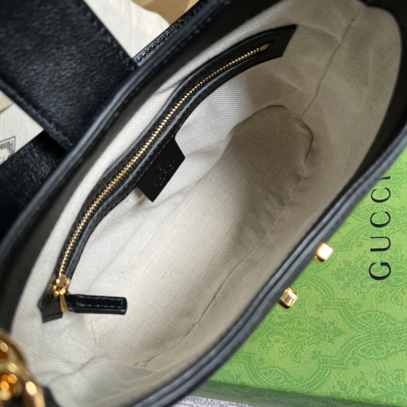 Close-up detail of everyday-luxe elevated women's handbag – women's everyday handbag