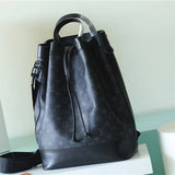  Elegant everyday bag front view