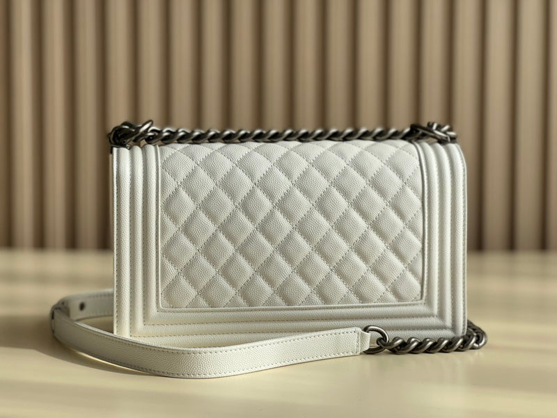  women's handbag, mid design, view 3
