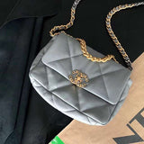  mid purse view 3