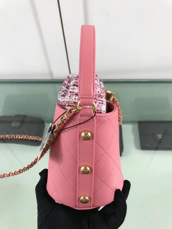 Zivas Charm Streamlined Design Fashion Handbag (Refined Practical Design) – Styled Look