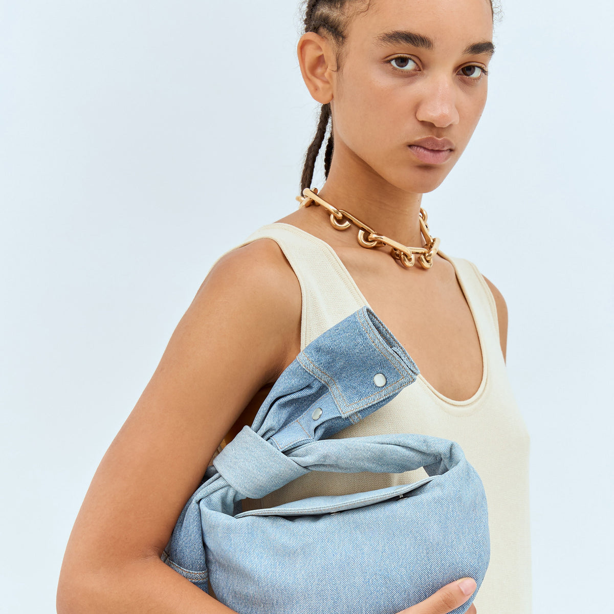 Bottega Veneta shoulder bags side profile designer luxury fashion