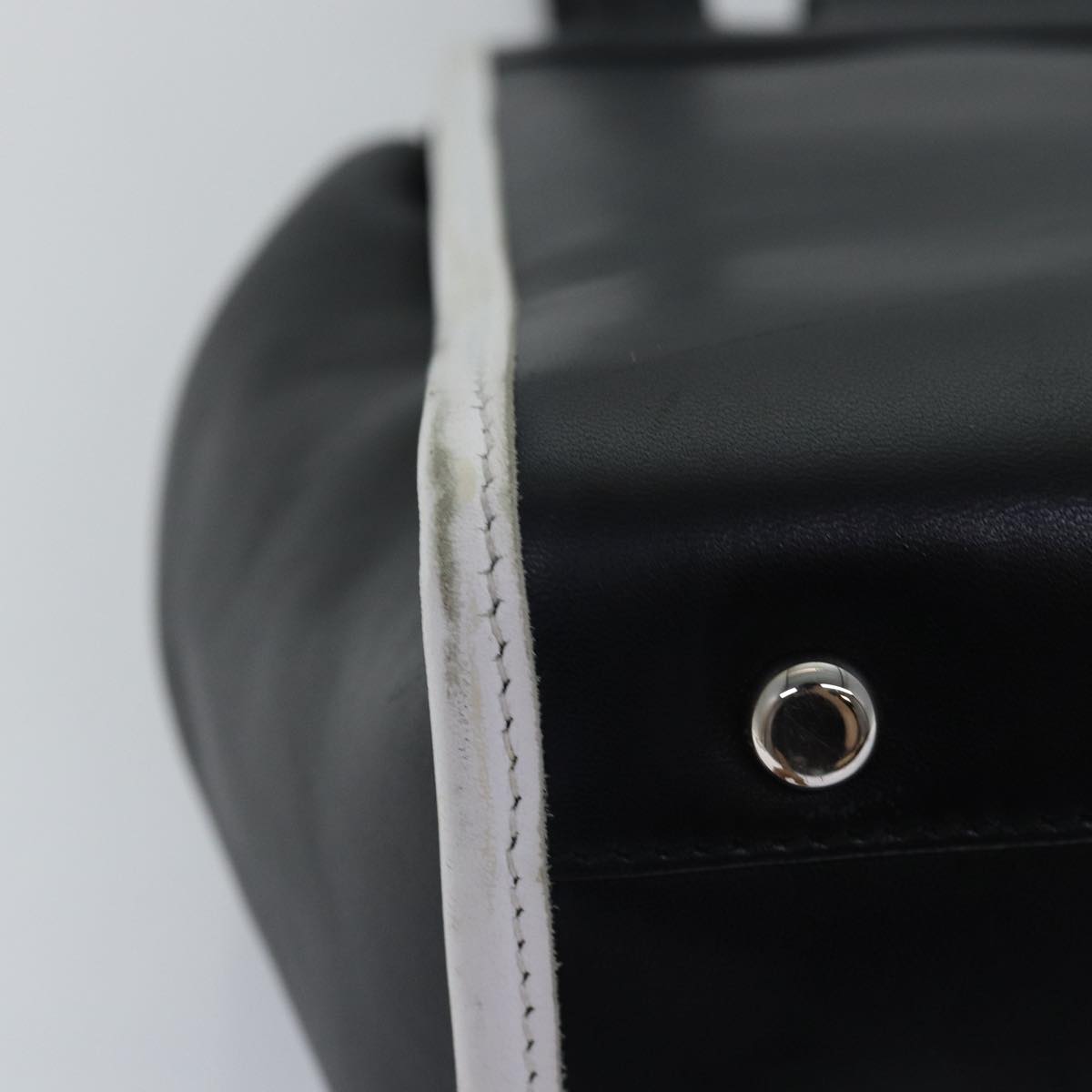 Balenciaga Shoulder Bag Leather Black — Designer Shoulder Bag