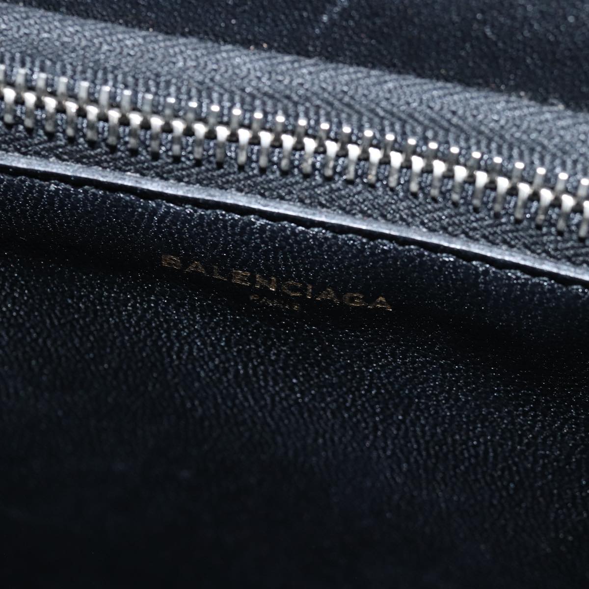 Balenciaga Shoulder Bag Leather Black — Designer Shoulder Bag