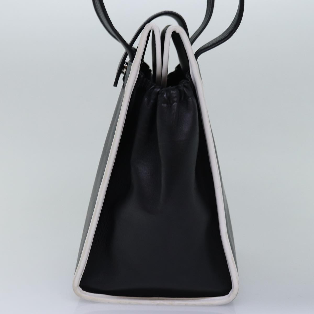 Balenciaga Shoulder Bag Leather Black — Designer Shoulder Bag