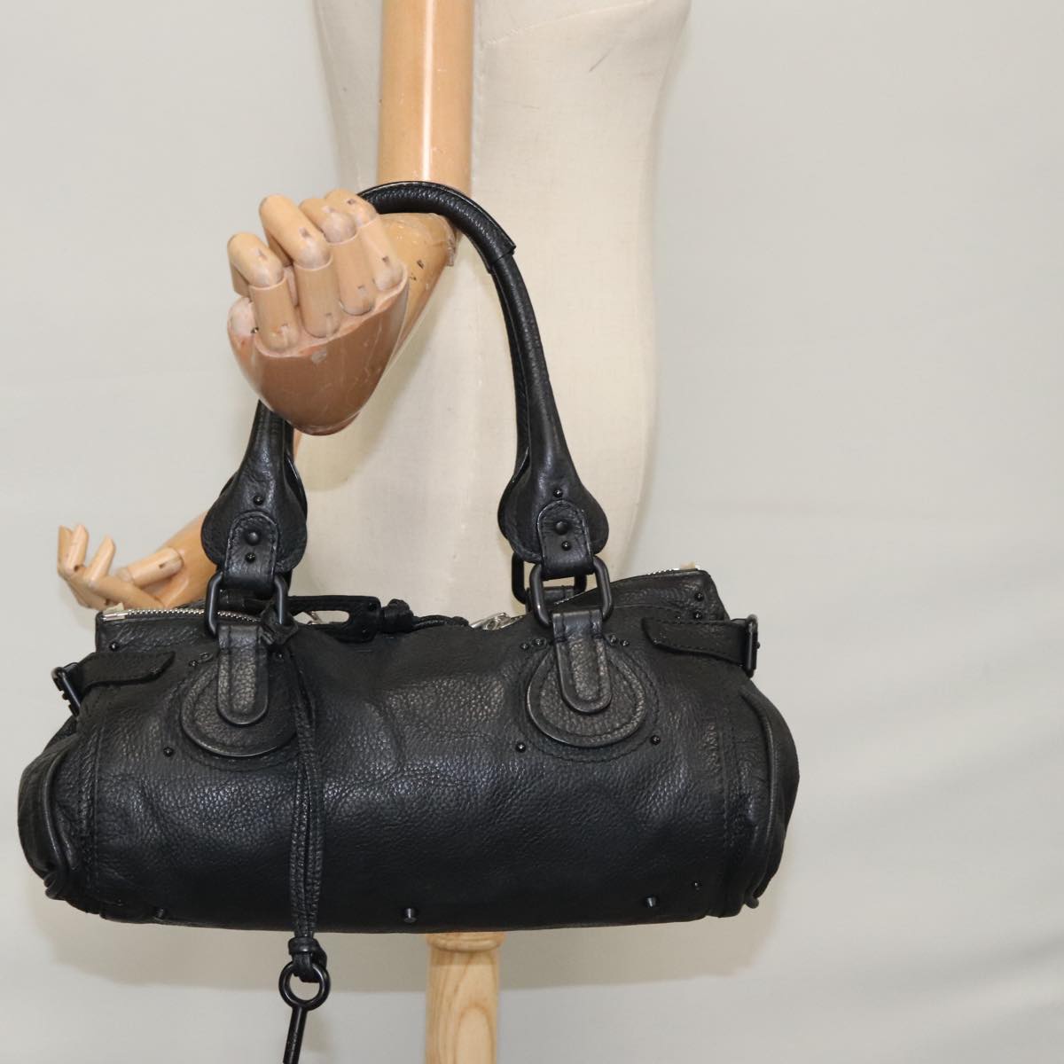 Zelvique elegant leather Handbag top view