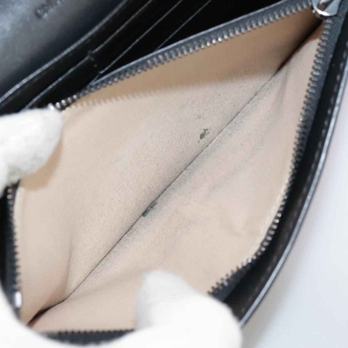 Chloe authentic luxury wallet Black leather craftsmanship