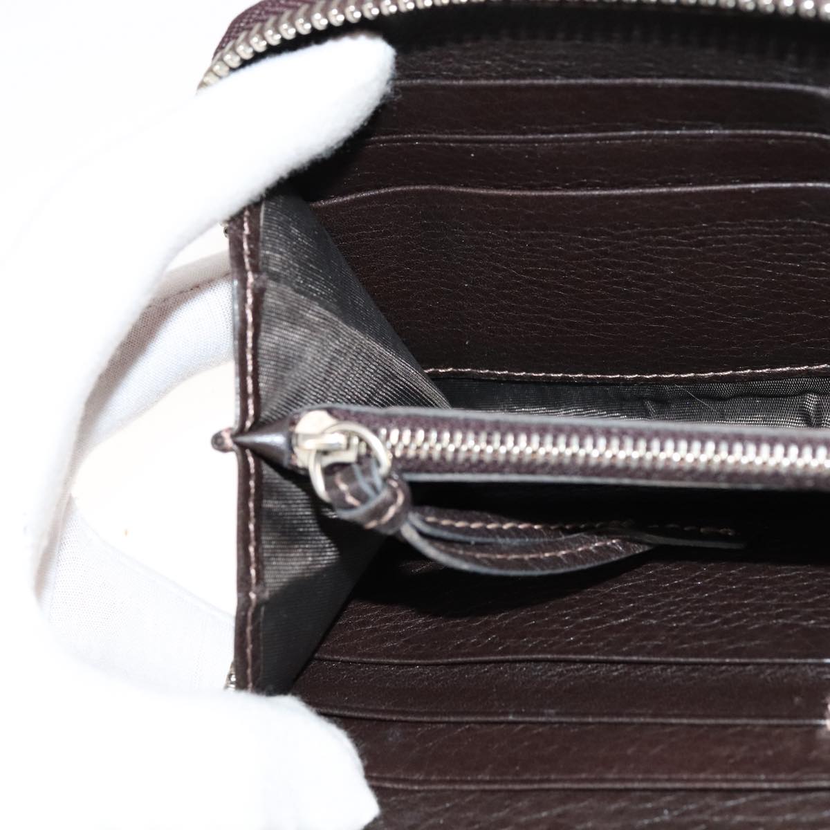 Chloe designer wallet leather closeup detail