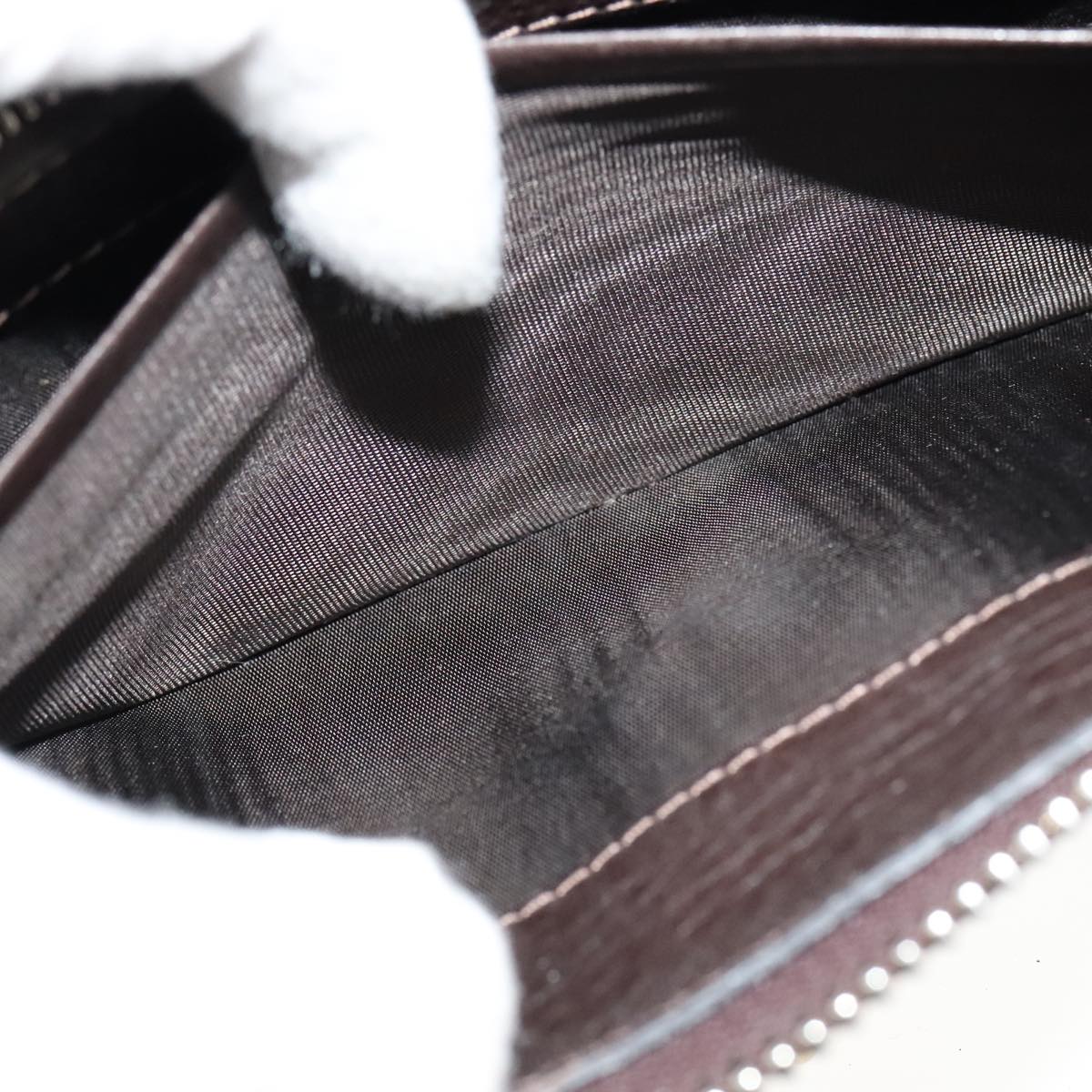 Sorentique elegant leather Wallet top view