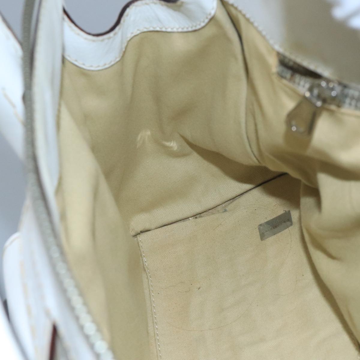 Veldelle elegant leather Handbag top view