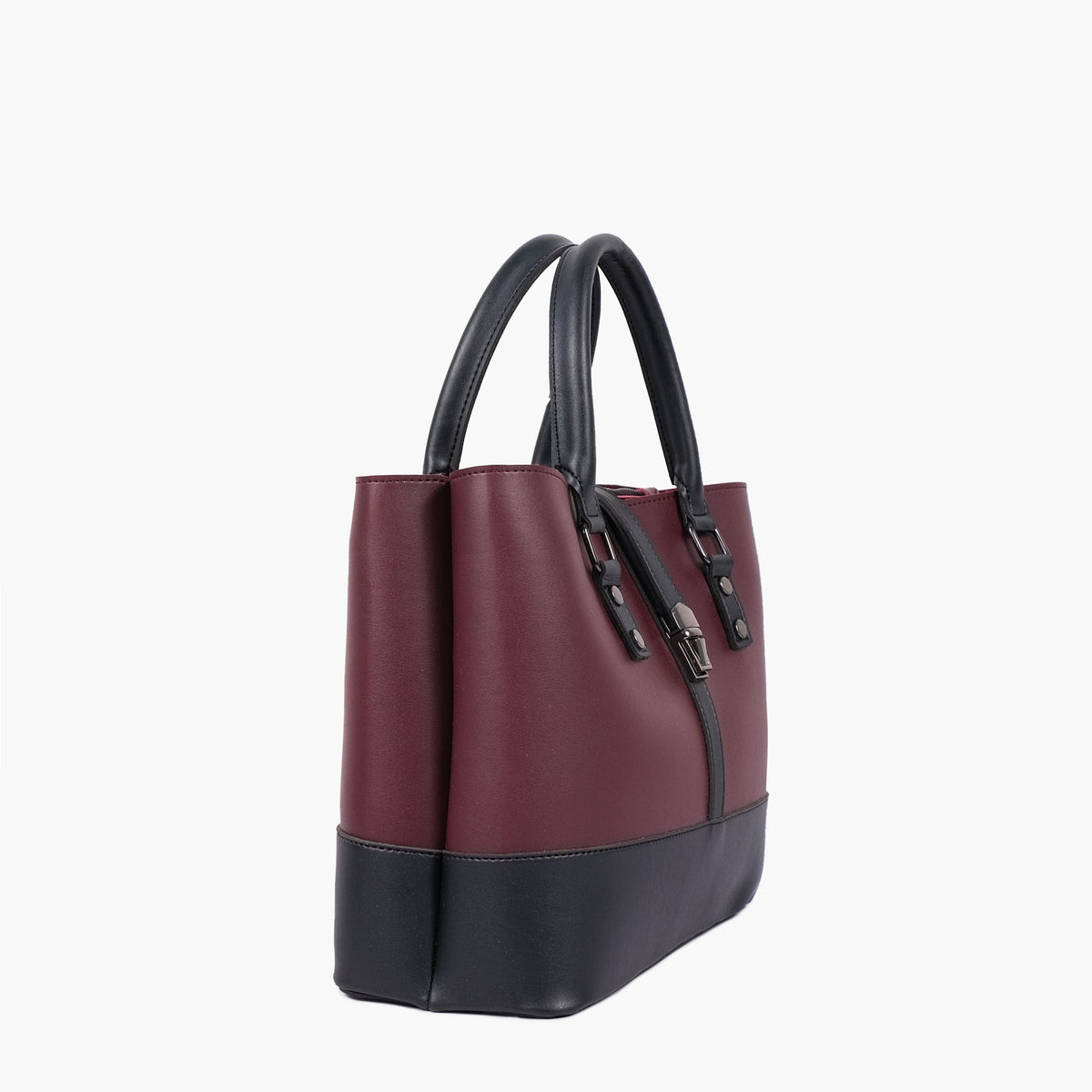 Ziva's Charm shoulder bag – close-up view (one versatile size)