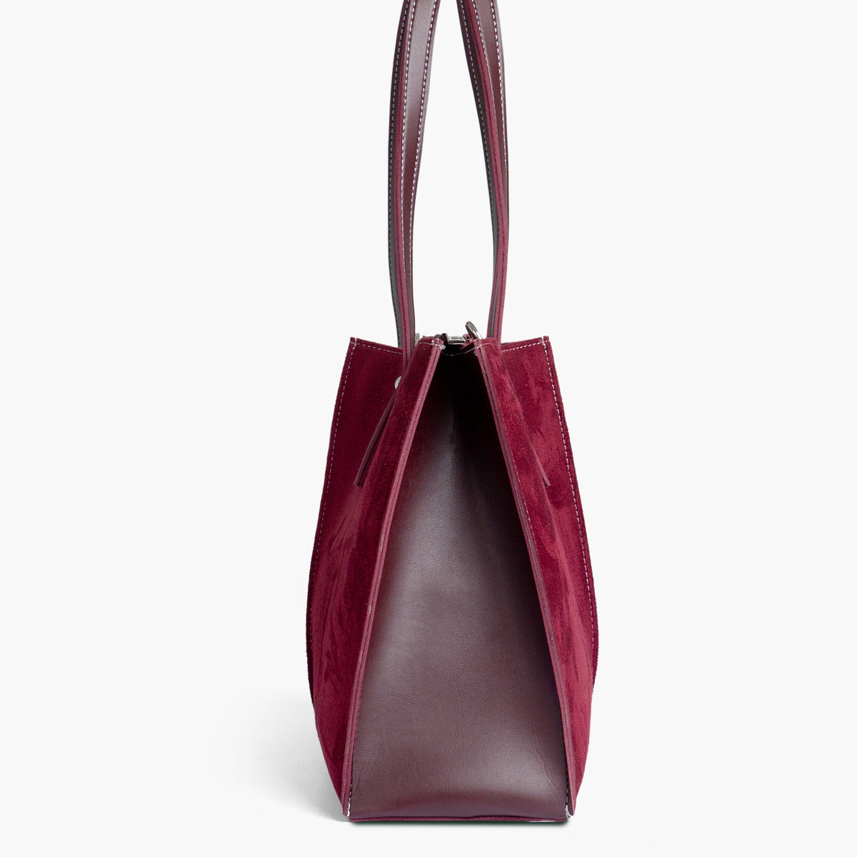 Ziva's Charm shoulder bag – close-up view (one versatile size)