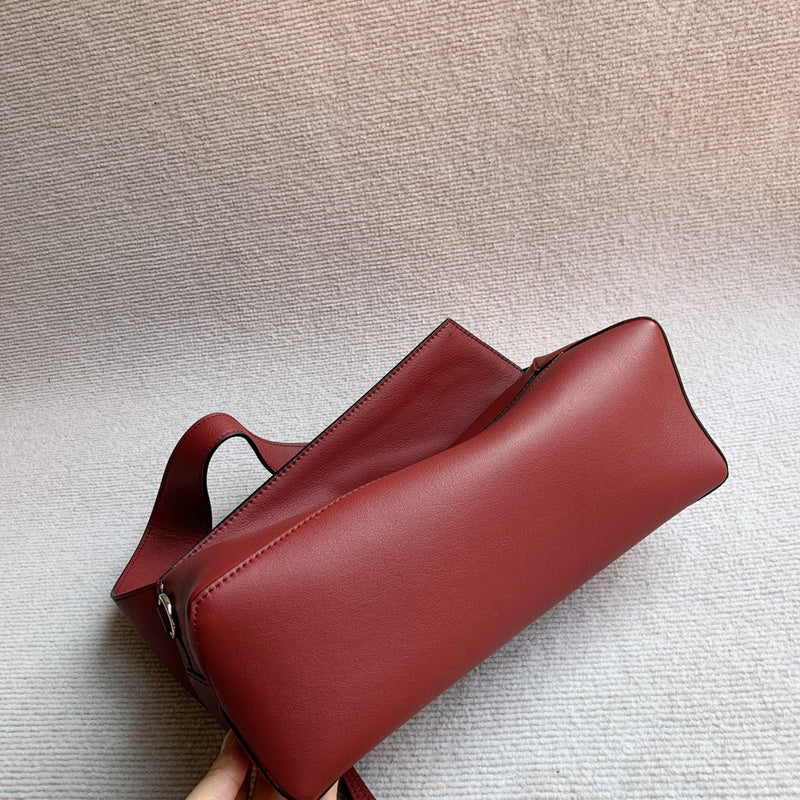 Ziva's Charm handbag – styled view (28cm*12cm*11cm)
