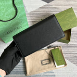 Structured handbag styled for everyday wear