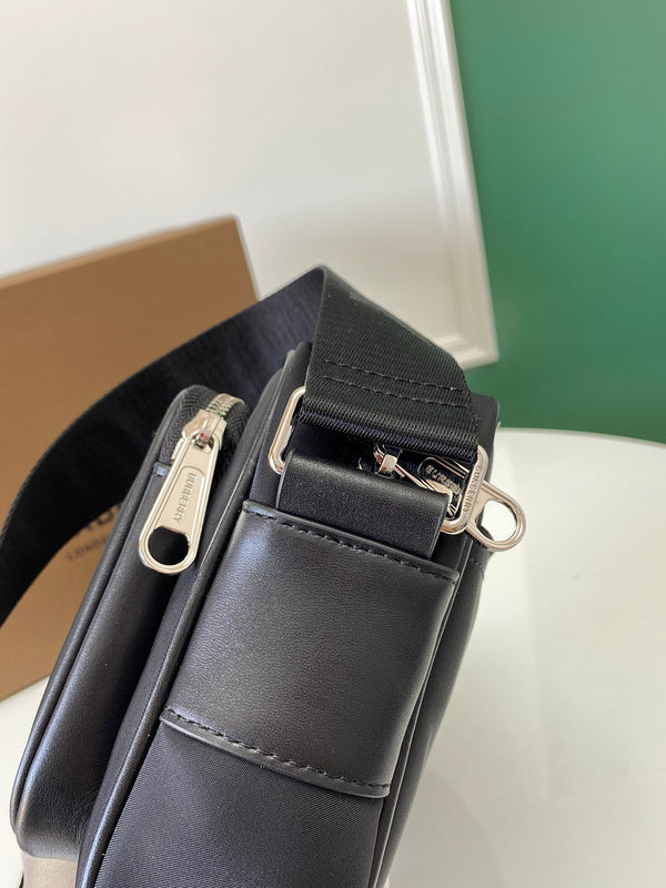 Understated Premium PU Leather Handbag - Chic Everyday Appeal | Women's Designer-Inspired Purse #1100 - back view (image 4) of designer-inspired handbag