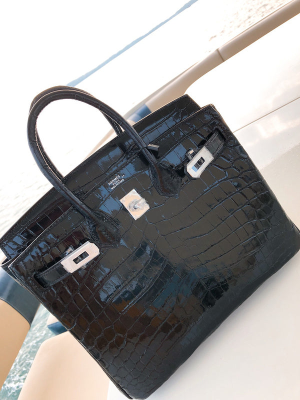 Interior view of understated premium bag