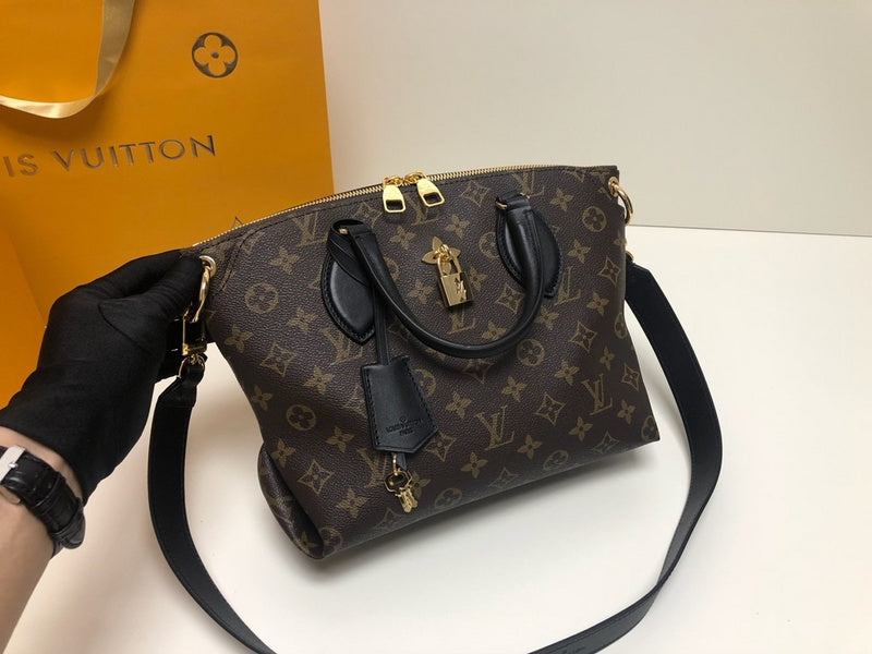 Front view of premium chic women's handbag – women's luxury handbag