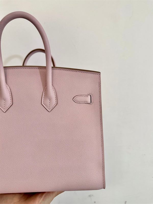  modern satchel styled with outfit 12