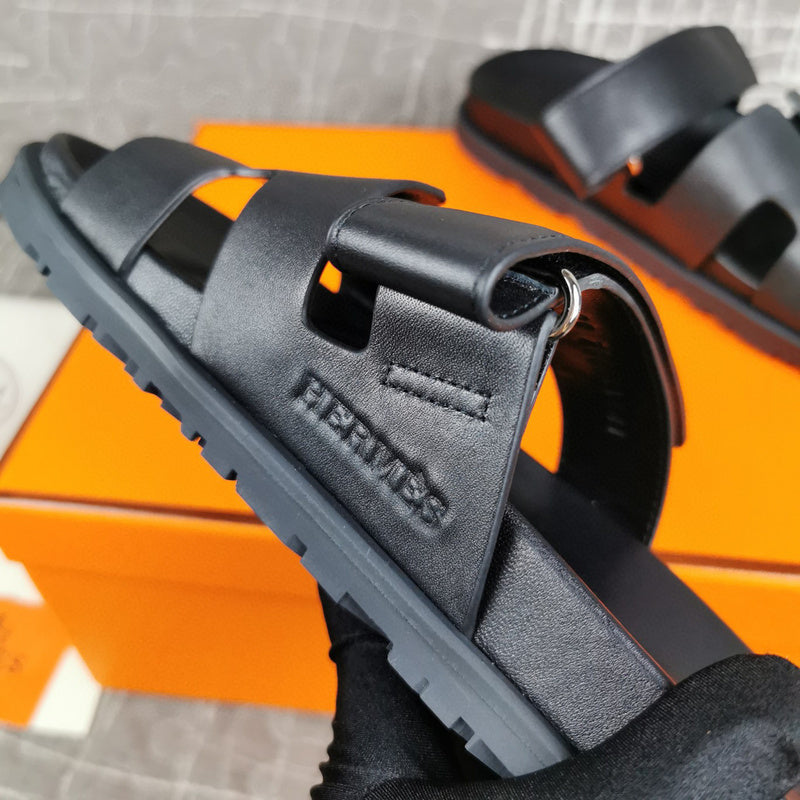 Hermes sandals Style 115 - logo and branding close-up