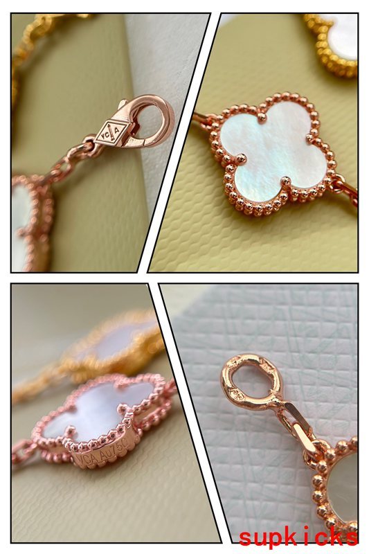 Full view of Van Cleef & Arpels unisex jewelry piece
