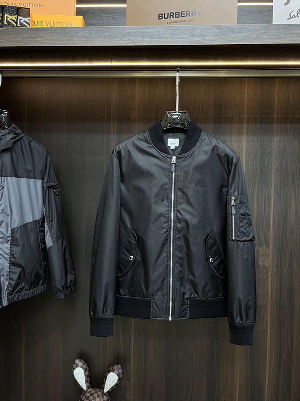 Side profile view of Burberry luxury piece style No.382
