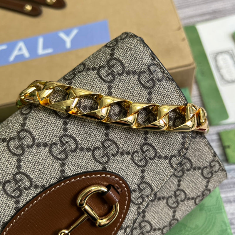 Styled lifestyle shot of sleek structured women's handbag – women's everyday handbag