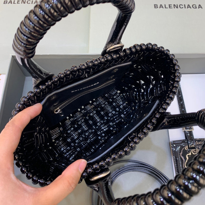 Zivas Charm Effortless Elegance Statement Handbag (Timeless Wardrobe Addition) – Back View