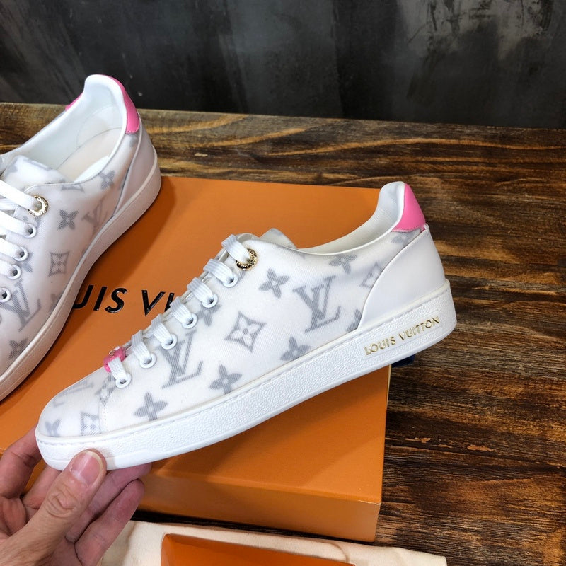 Louis Vuitton shoes Style 194 - side profile detail