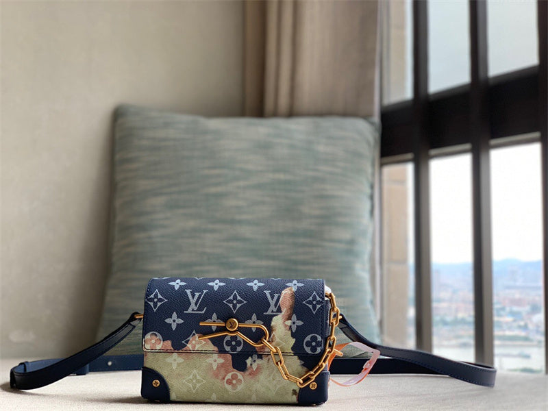  timeless structured bag styled with outfit 12