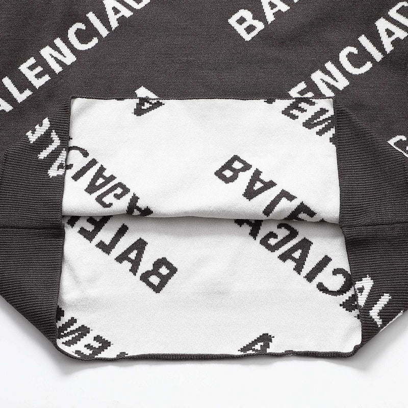 Styling view of Balenciaga luxury piece style No.048