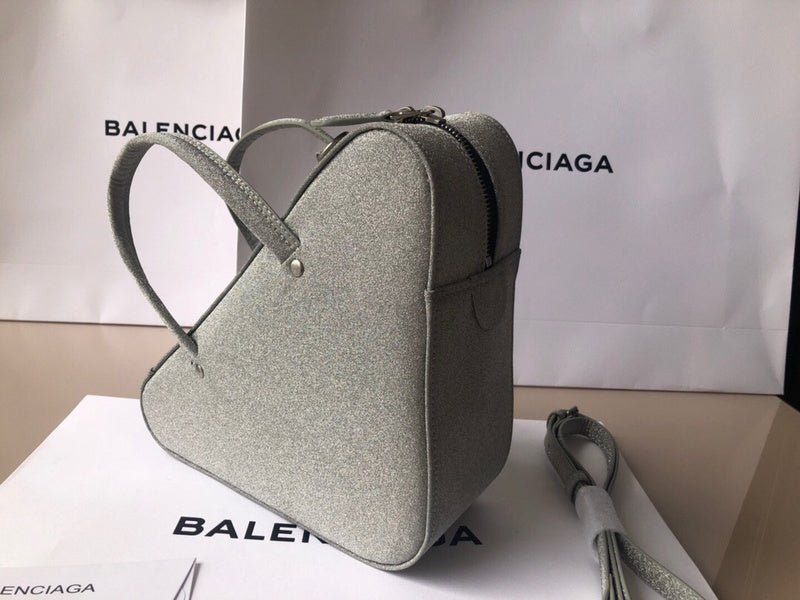 Sophisticated Premium PU Leather Handbag - Sleek Minimalist Lines | Women's Premium Handbag #901 - close-up detail shot (image 3) of designer-inspired handbag