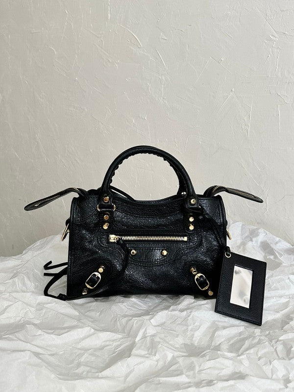Zivas Charm Everyday Sophistication Statement Handbag (Elevated Daily Companion) – Lifestyle Shot