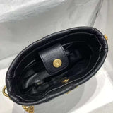 Zivas Charm Modern Minimalist Look Luxury Handbag (Elevated Accessory Essential) – Styled Look