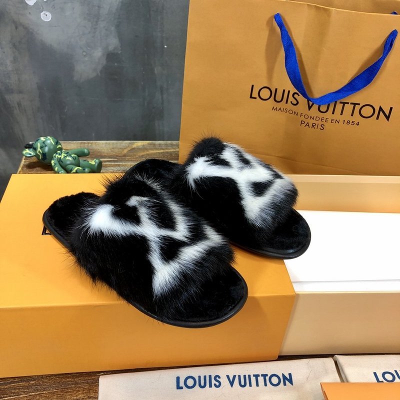 Louis Vuitton shoes front view designer style