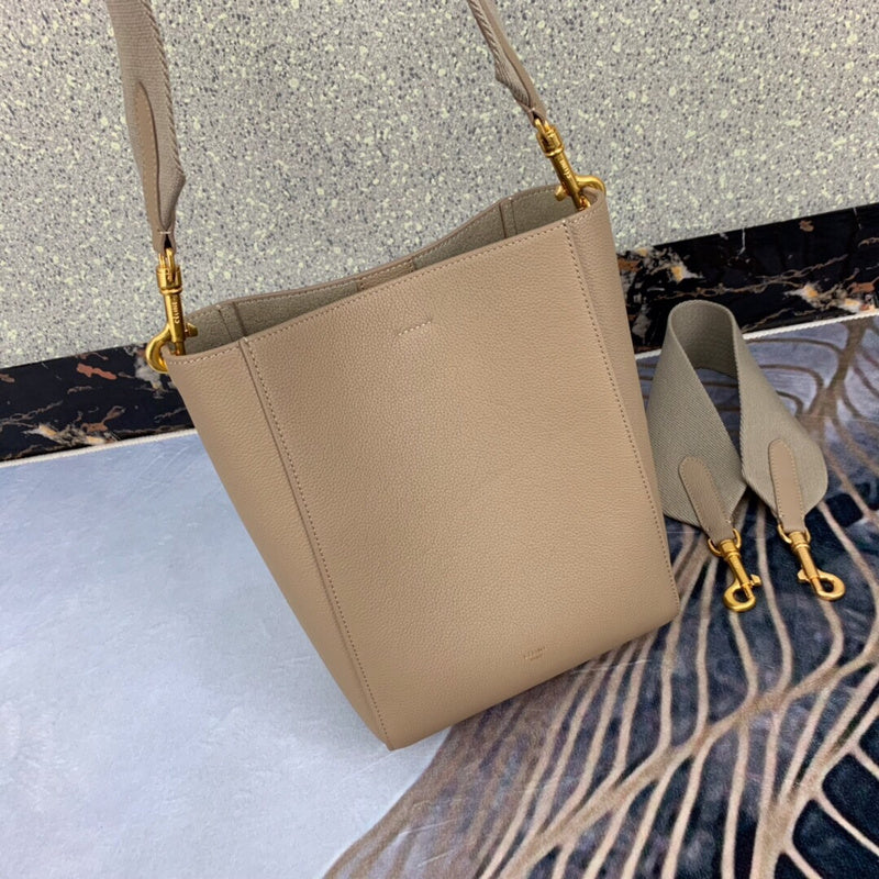 Close-up detail of modern sleek women's handbag – women's premium purse