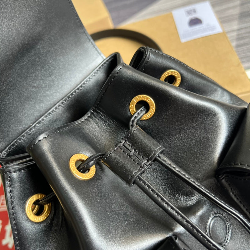 Interior view of signature statement women's handbag – women's designer-style accessory