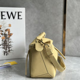 Ziva's Charm handbag – back view (24cm*10cm*14cm)