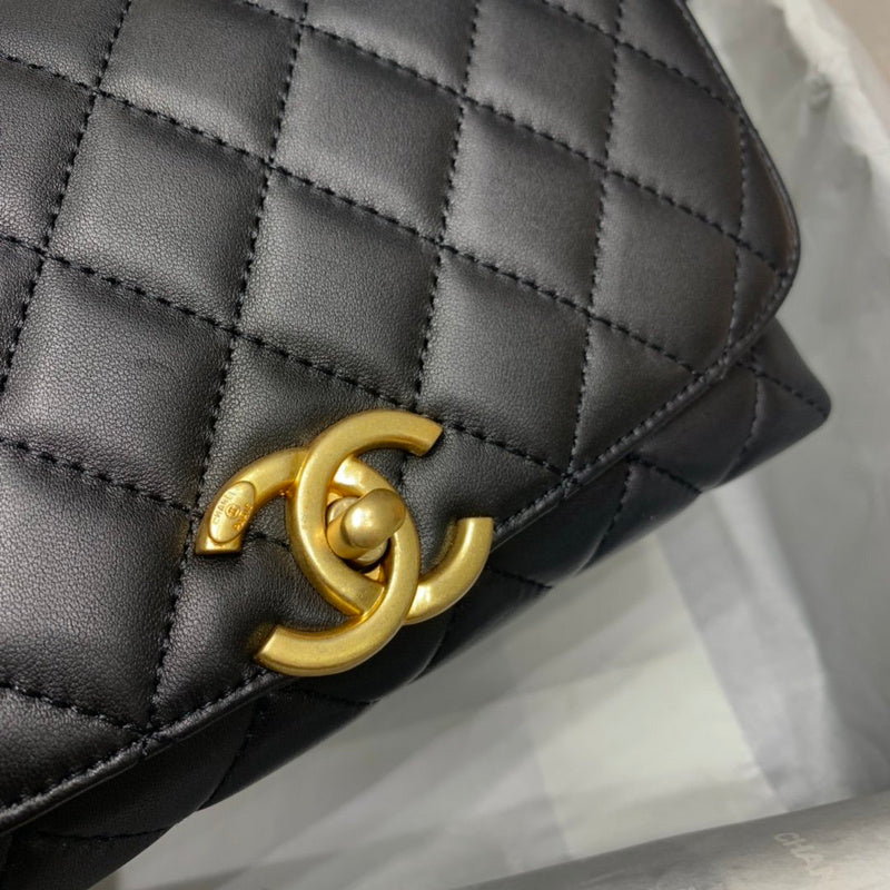  women's handbag, versatile design, view 8